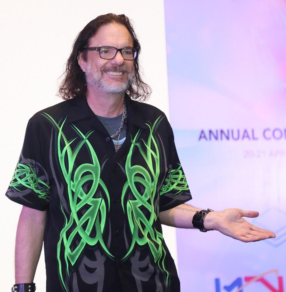 David McCarter (.NET Tips)
